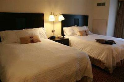фото отеля Hampton Inn Kingston