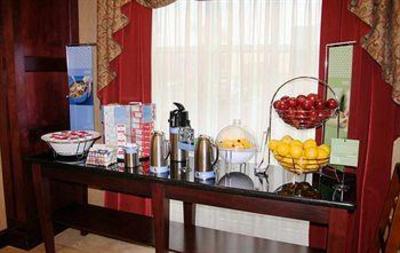 фото отеля Hampton Inn Kingston