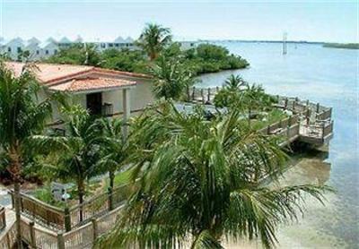 фото отеля Courtyard Key West Waterfront