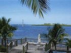 фото отеля Courtyard Key West Waterfront