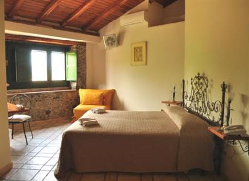 фото отеля Antico Borgo Agriturismo