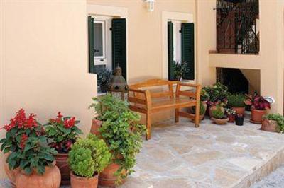 фото отеля Agnantia Hotel Apartment
