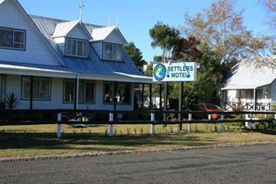 фото отеля Settlers Motel