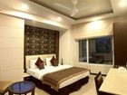 фото отеля Le Roi Hotel New Delhi