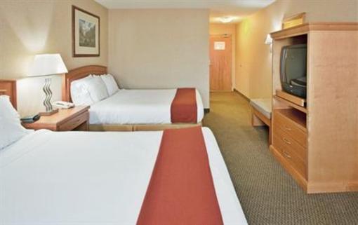 фото отеля Holiday Inn Express Hotel & Suites Vernon