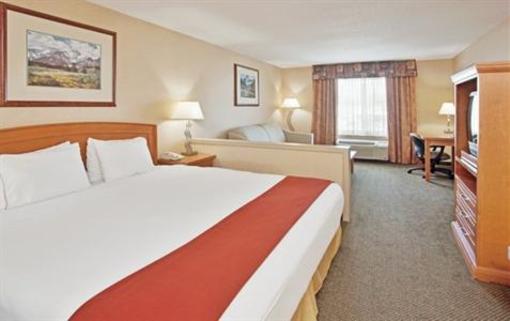 фото отеля Holiday Inn Express Hotel & Suites Vernon