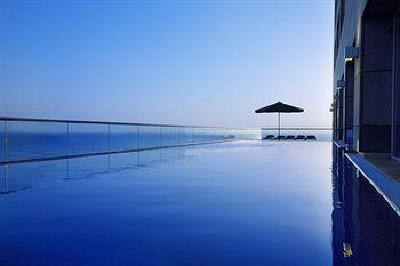 фото отеля Leonardo Suite Tel-Aviv Bat-Yam