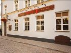 фото отеля Red Roofs Hotel