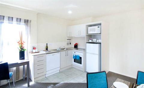 фото отеля Quest Auckland Serviced Apartments