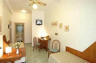 фото отеля Hotel San Pietro Maiori