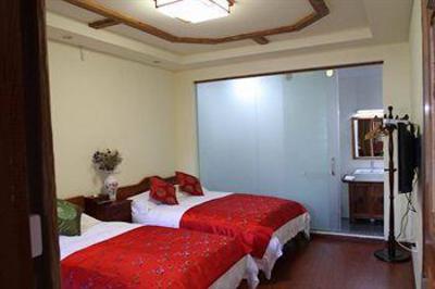 фото отеля Story Inn The Riveside Resort Lijiang
