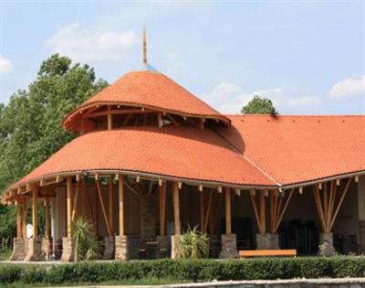 фото отеля Hotel Kumánia