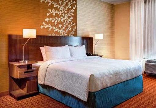 фото отеля Fairfield Inn & Suites Athens