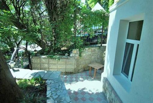 фото отеля Yalta Hostels