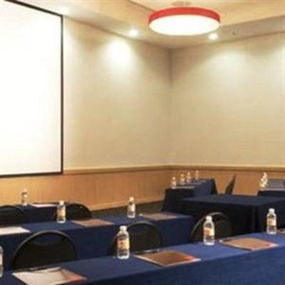 фото отеля Fiesta Inn Toluca Aeropuerto