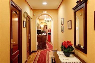 фото отеля Hostal Macarena