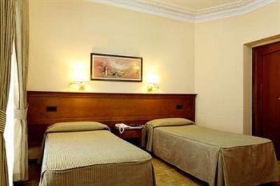 фото отеля Hostal Macarena