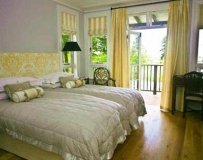фото отеля The Bishops Suites