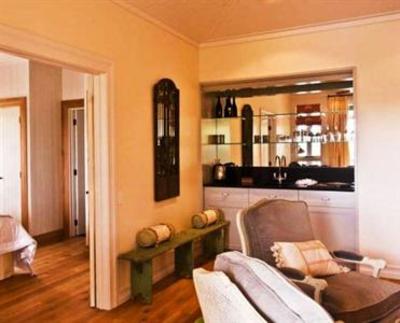 фото отеля The Bishops Suites