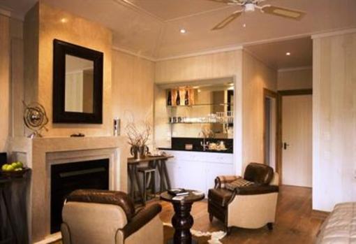 фото отеля The Bishops Suites