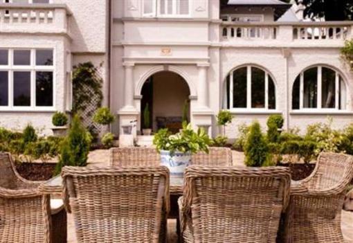 фото отеля The Bishops Suites