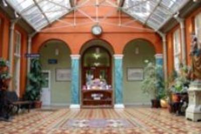 фото отеля Bar Convent Bed and Breakfast