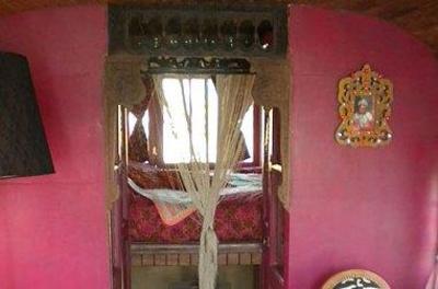 фото отеля La Boheme en Provence - Chambres d'hotes et roulotte tzigane en Provence