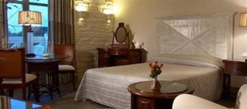 фото отеля Porto Kea Suites