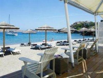 фото отеля Porto Kea Suites