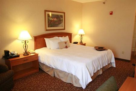 фото отеля Hampton Inn Council Bluffs