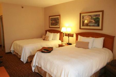 фото отеля Hampton Inn Council Bluffs