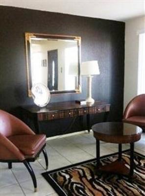 фото отеля Phoenix Affordable Room Rentals