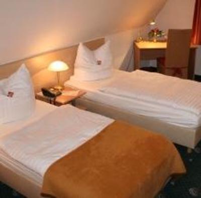 фото отеля Adac-Hotel-Restaurant Am Niederntor