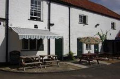 фото отеля The Bull Inn Litcham