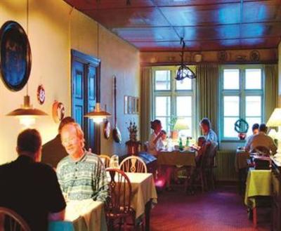 фото отеля Den Gamle Kro Gram