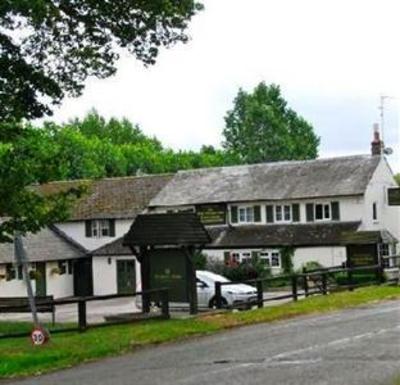 фото отеля Queens Arms East Garston