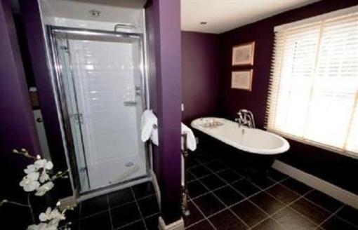 фото отеля Queens Arms East Garston
