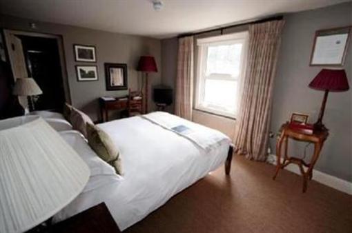 фото отеля Queens Arms East Garston
