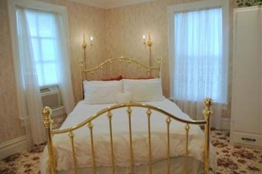 фото отеля Valley House Inn