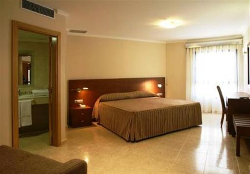 фото отеля Nou Avenida Hotel Javea