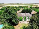 фото отеля Le Chateau De L'abbaye Moreilles