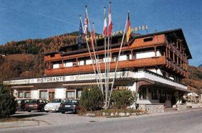 фото отеля Monaco Sport Hotel