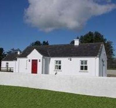 фото отеля Plum Tree Cottage Kilkeel