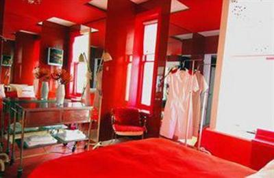 фото отеля Daddy Long Legs Boutique Hotel
