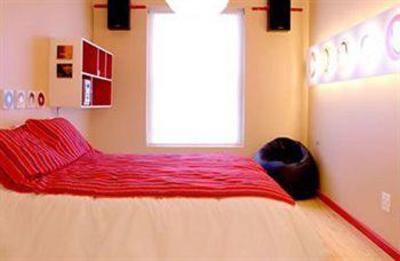 фото отеля Daddy Long Legs Boutique Hotel