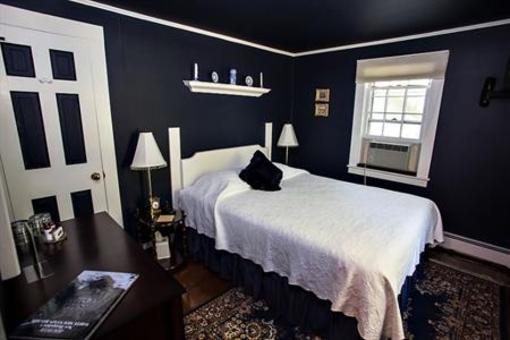фото отеля Riverbend Inn Chocorua
