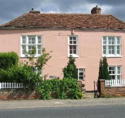 фото отеля High Street Farm House B&B