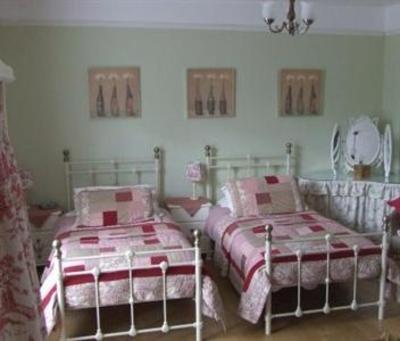 фото отеля High Street Farm House B&B