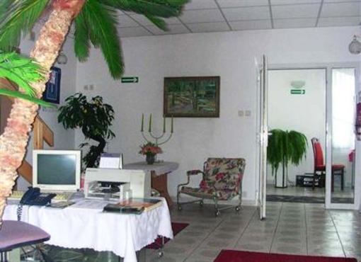 фото отеля Swed-Polexi Hotelik Zukowo