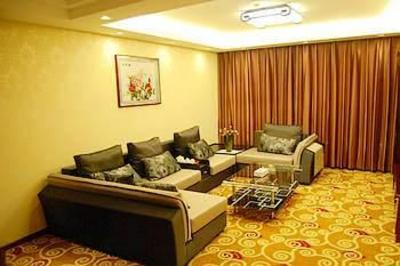 фото отеля Chengde Royal House Hotel